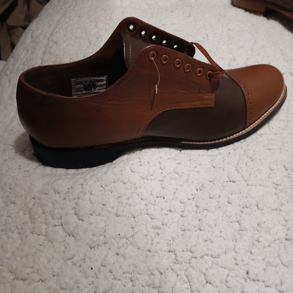 Stacy Adams Madison Blue and Tan Leather Upper And Sole Size 9d